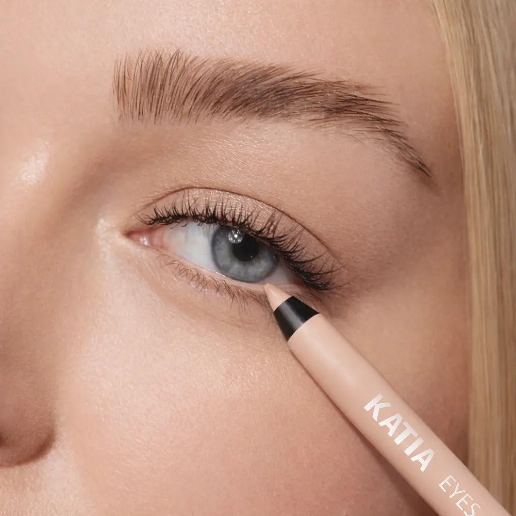 Katia Eyes On You! 24H Eye Pencil Creamy Beige - view 1